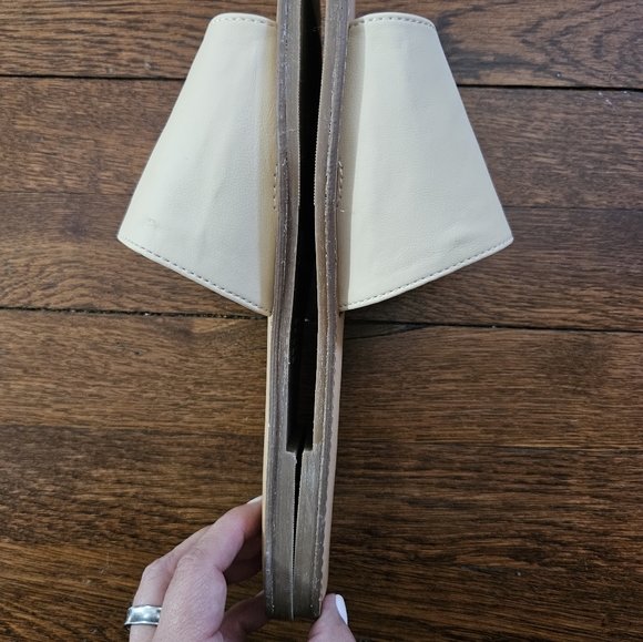 American Eagle Slide - Picture 2 of 4